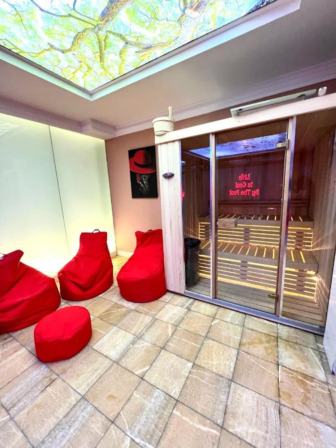 Hotel Sara & Spa Prishtine Bagian luar foto