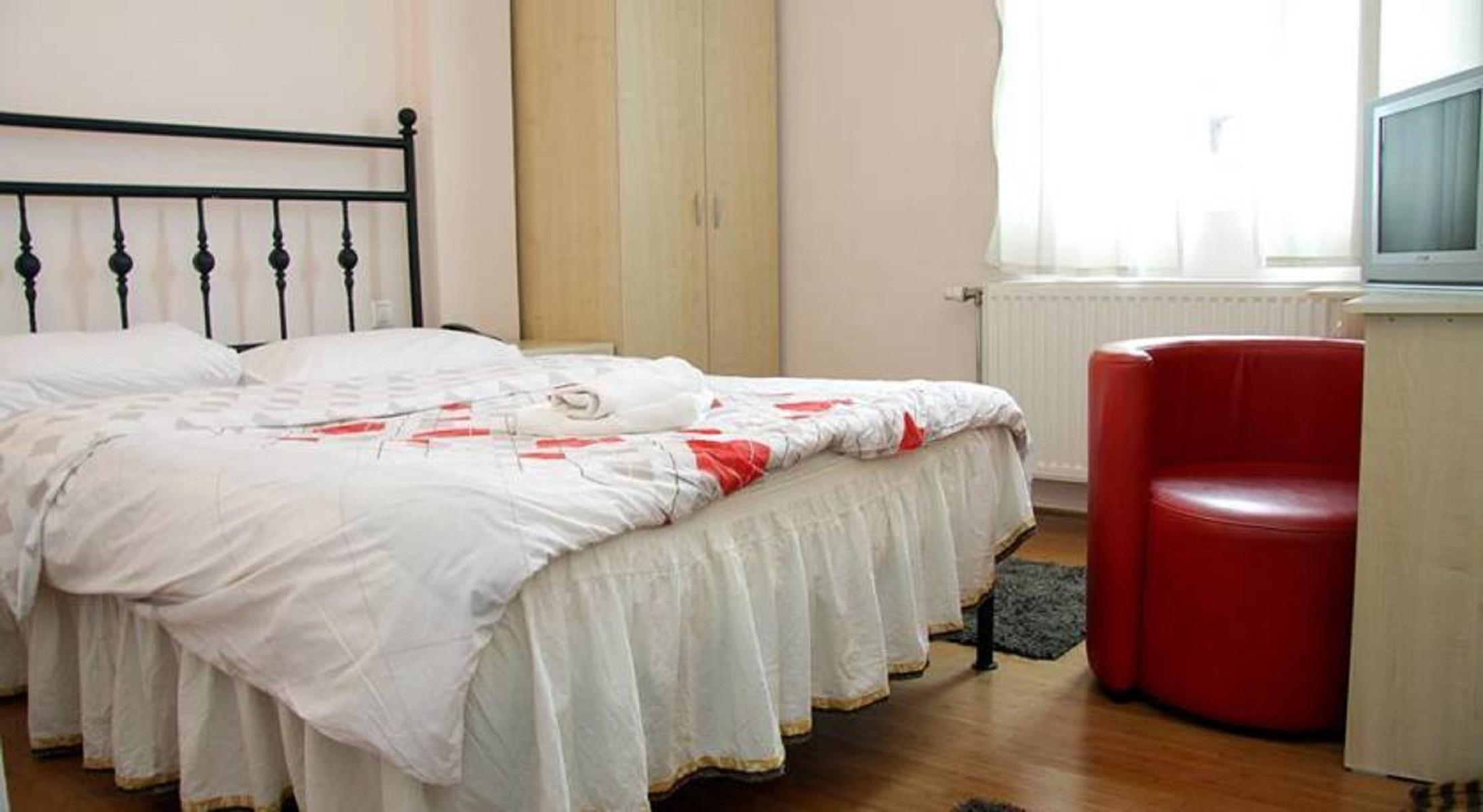 Hotel Sara & Spa Prishtine Bagian luar foto