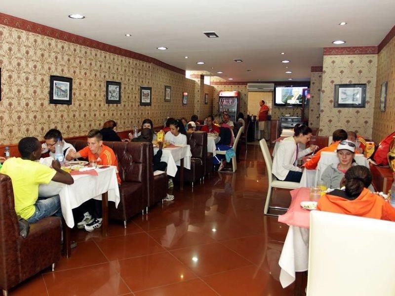 Hotel Sara & Spa Prishtine Bagian luar foto